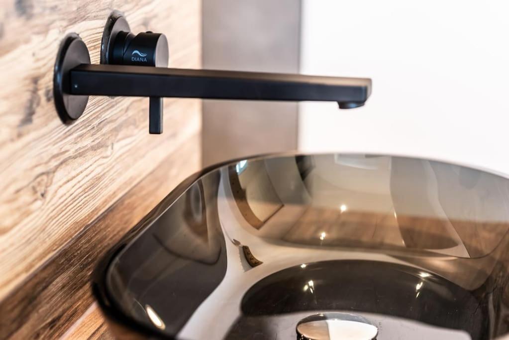 Exklusives Design-Apartment & Sauna Warngau Exteriör bild
